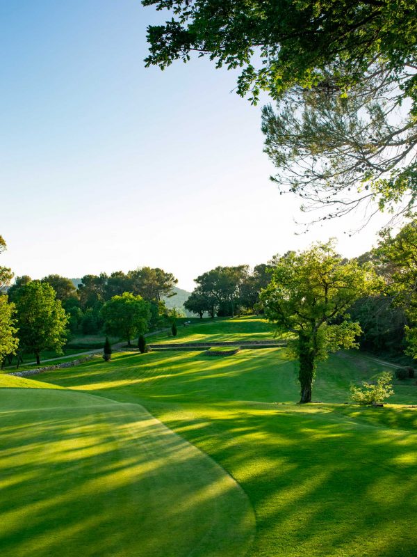 Golf Sainte Baume, parcours 18 trous à Nans Les Pins | Var -Trou-8