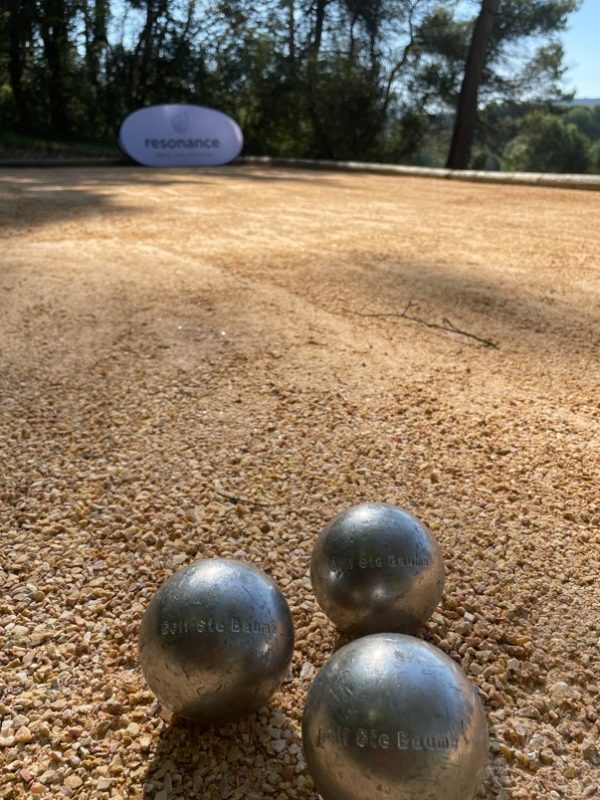 Vivez des moments de détente et d'émotions en Provence verte au Golf Sainte Baume - pétanque