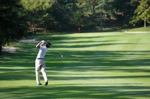 Les conseils de Thomas : améliorer votre Backswing - Open Golf Club