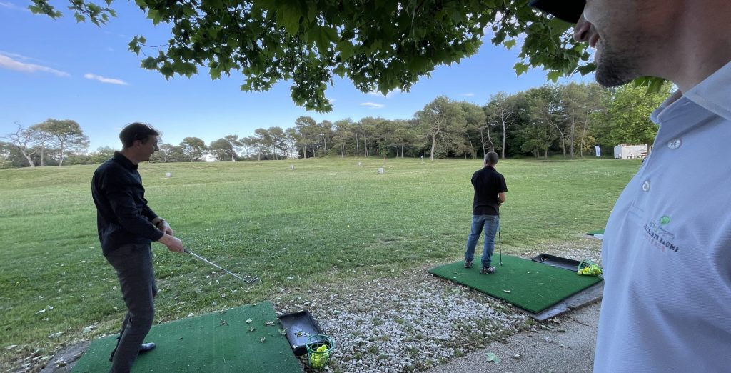 Débutez le golf en toute liberté : un mois d’essai à 99€ seulement
